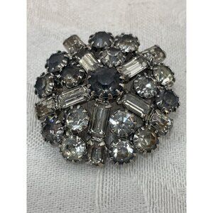 Vintage Rhinestone Brooch 1.25" x 1.25" Bling